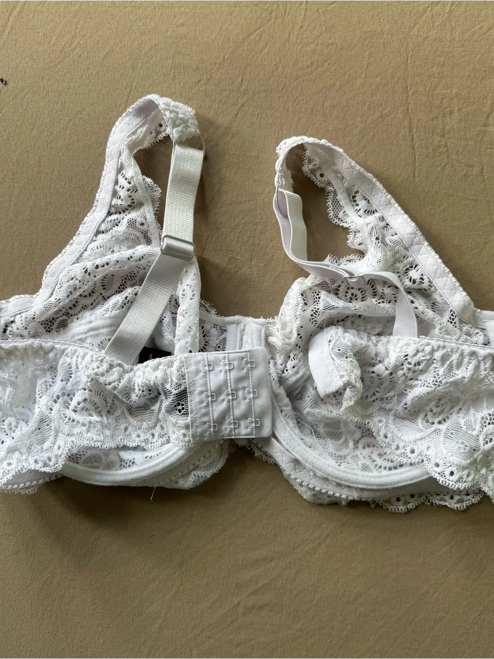 René Rofé Lace Unlined Bra - Picture 2 of 7